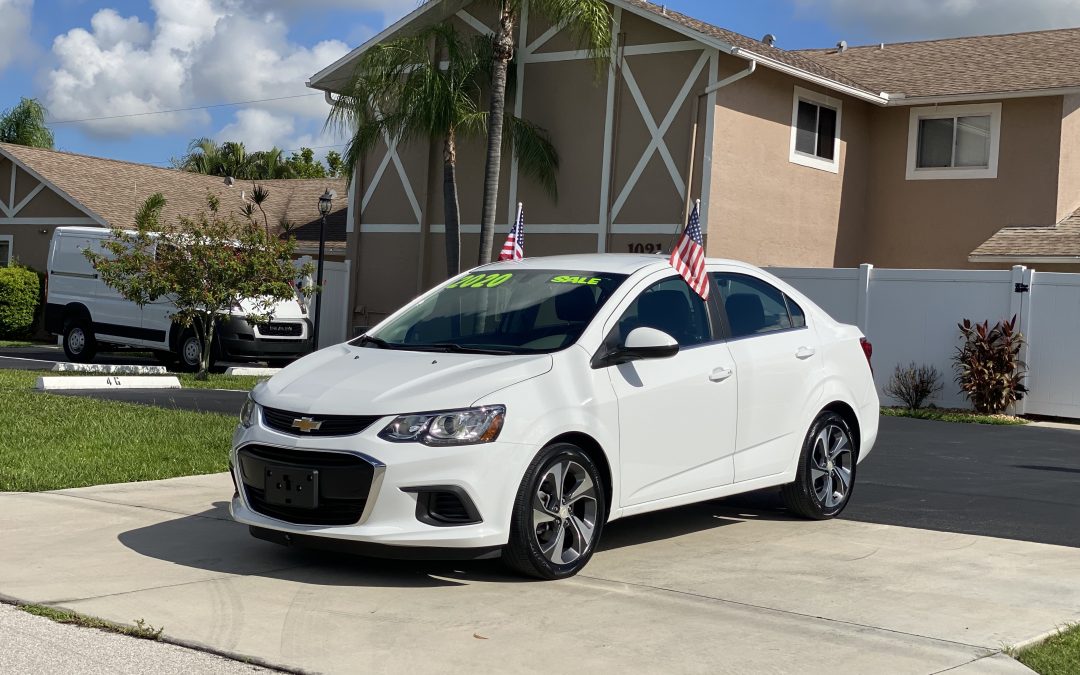 2020 Chevrolet Sonic Premier Sedan 4D